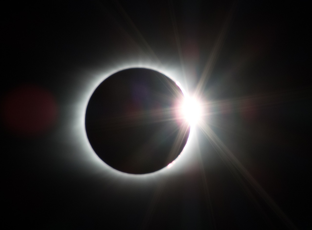2024澳門今天晚上開什么生肖啊，行業專家深度解讀_璀璨鉆石系列2207.4714
